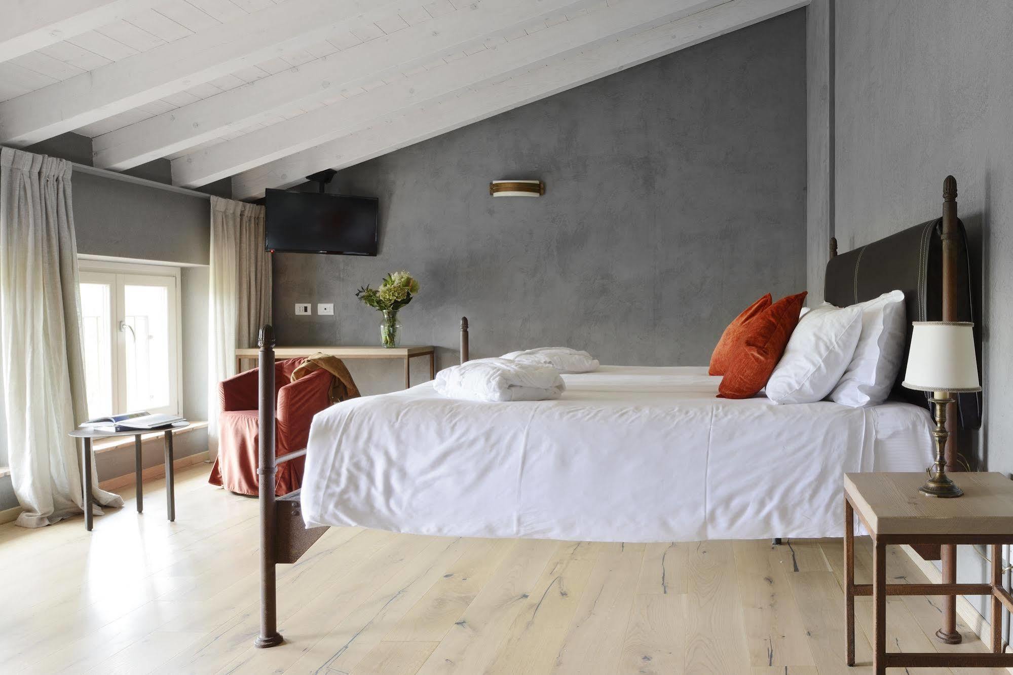Relais Rossar Boutique Hotel Garda & Hills Costermano Zewnętrze zdjęcie
